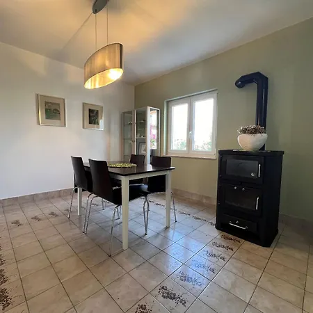 Apartement Ancica *