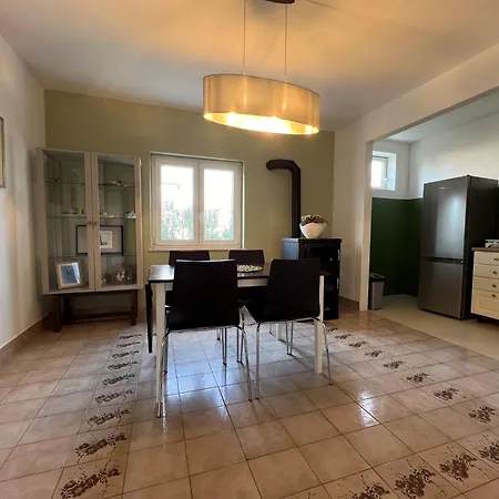 Apartement Ancica *
